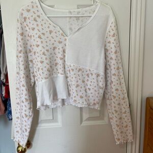 American Eagle long sleeve t-shirt